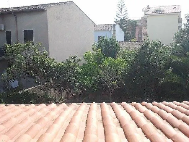 Villa Edera Alghero 2*,  Italia